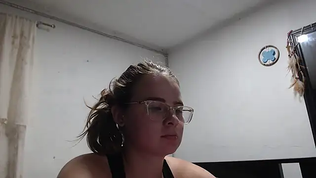 HellenMiyer1111 online show from September 27, 2025, 4:57 pm