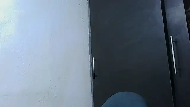 Snapshot of HellenMiyer1111 chatting on July 9, 2026, 2:23 am HellenMiyer1111 online show from July 9, 2026, 2:23 am