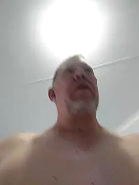 Chris74j online show from February 5, 2026, 4:41 am