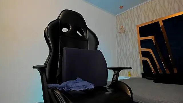 Petesevans online show from December 5, 2025, 5:28 am