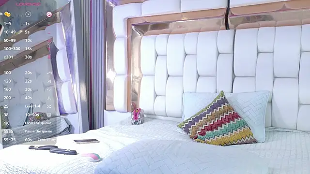 sexysistter online show from September 25, 2025, 12:33 pm