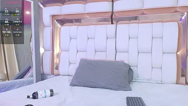 Snapshot of sexysistter chatting on February 16, 2026, 12:15 pm sexysistter online show from February 16, 2026, 12:15 pm