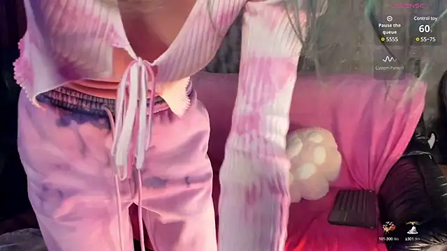 Milena joline online show from February 8, 2025, 6:22 pm