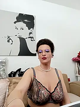 RebeccaNoble online show from April 20, 2026, 3:02 pm