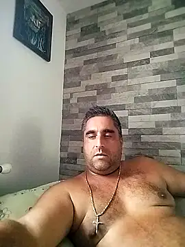 ADRIAN ADI40 online show from September 11, 2025, 9:53 am