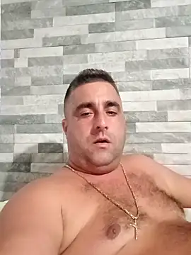 ADRIAN ADI40 online show from September 18, 2025, 6:44 pm