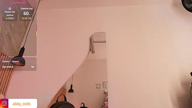 indi catalina online show from December 16, 2025, 12:20 pm