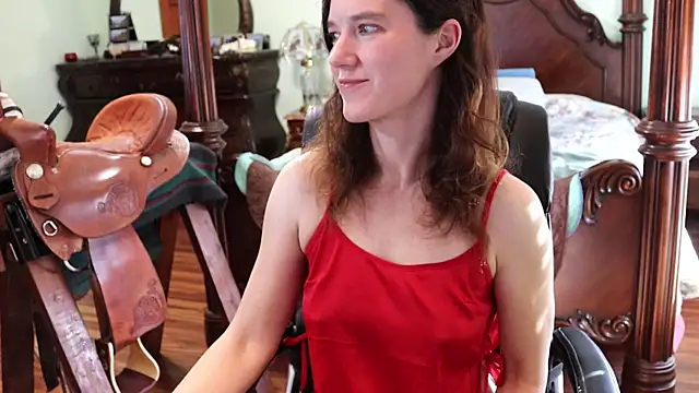 thornburyrose online show from March 11, 2025, 8:42 pm