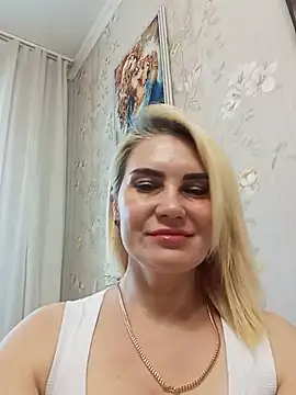 Snapshot of JennyOMay chatting on May 30, 2026, 4:08 am JennyOMay online show from May 30, 2026, 4:08 am