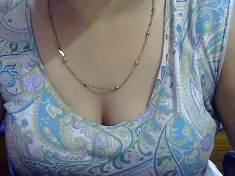 Snapshot of Your_wild_Dia chatting on July 8, 2026, 7:31 am Your wild Dia online show from July 8, 2026, 7:31 am