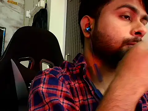 SHENOY3 online show from June 14, 2026, 1:23 pm