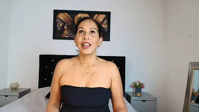Shanon mature online show from June 18, 2026, 6:46 pm