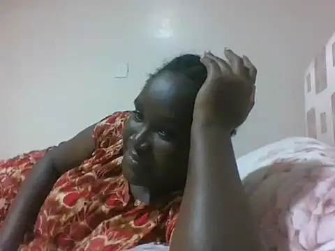 queen aria19 online show from January 13, 2026, 9:19 pm