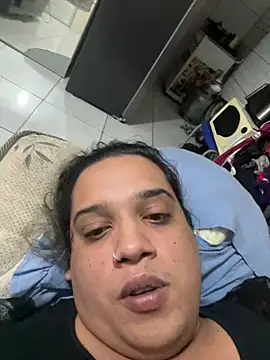 Beatrizray online show from July 2, 2026, 8:20 am