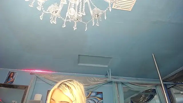 Snapshot of ADRIANNA_FOX chatting on May 22, 2026, 3:21 pm ADRIANNA FOX online show from May 22, 2026, 3:21 pm