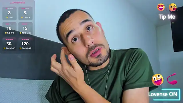 jhonyalzate2 online show from March 13, 2025, 4:05 am