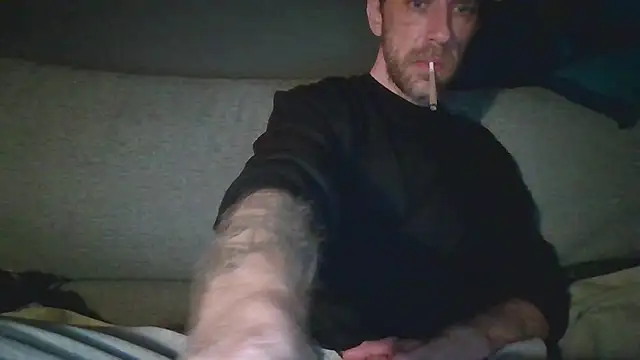 Snapshot of Stock-Holmes chatting on October 11, 2025, 1:39 am Stock-Holmes online show from October 11, 2025, 1:39 am