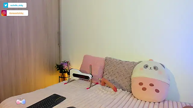 vicky rachell online show from September 26, 2025, 2:02 pm