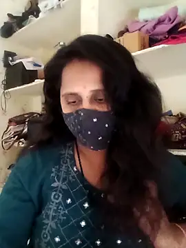 Indiantina online show from December 3, 2025, 10:36 am