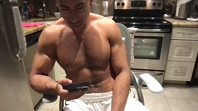 BigGuyMuscle online show from February 18, 2026, 7:06 am