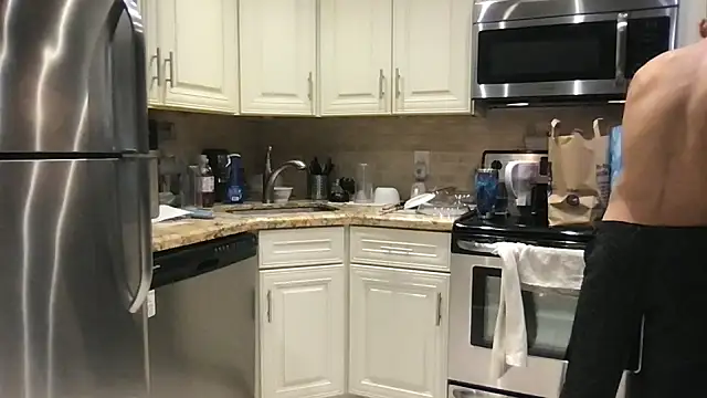 BigGuyMuscle online show from November 30, 2025, 12:33 am