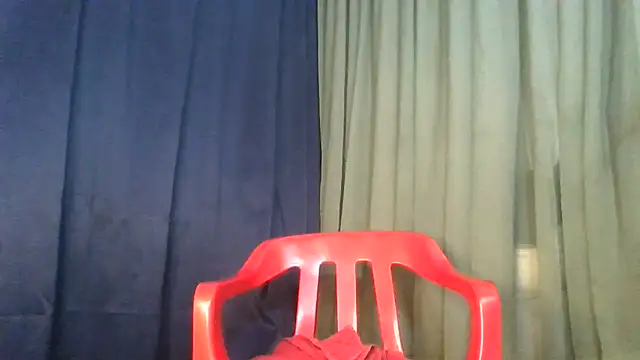 Snapshot of condor08750 chatting on June 12, 2026, 12:36 pm condor08750 online show from June 12, 2026, 12:36 pm