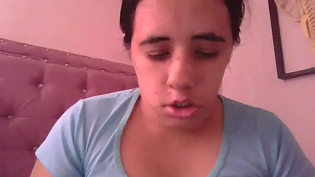 annarose19 online show from December 18, 2025, 5:39 pm