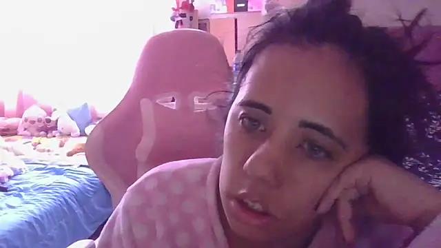 annarose19 online show from October 3, 2025, 5:03 pm