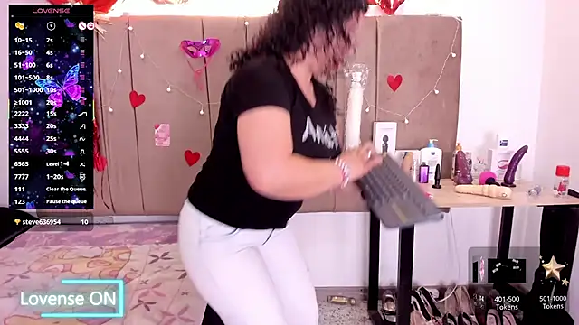 Zaly mature online show from October 20, 2025, 7:14 pm