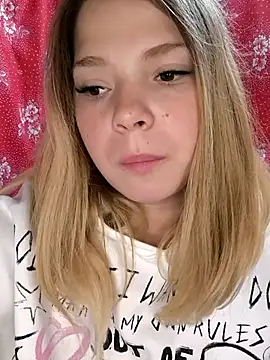 Zuli Kiska online show from October 2, 2025, 10:51 am