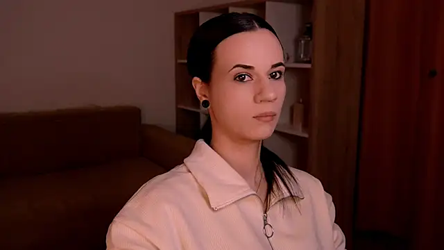 ItsAlisia online show from March 16, 2026, 6:39 am