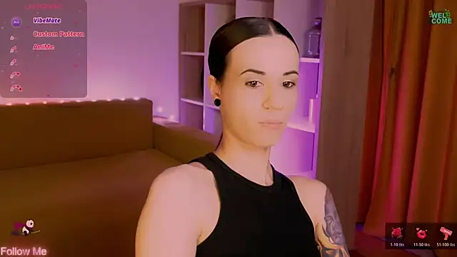 Snapshot of ItsAlisia chatting on August 6, 2026, 12:44 pm ItsAlisia online show from August 6, 2026, 12:44 pm