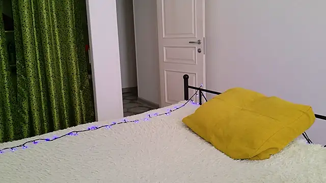 ItsAlisia online show from February 23, 2026, 6:47 am