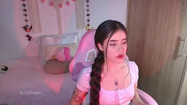 iriswest  online show from February 28, 2026, 1:49 am