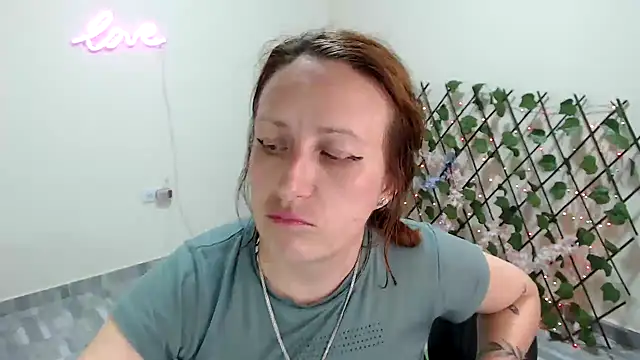 Snapshot of kittykalor09 chatting on May 8, 2026, 1:53 am kittykalor09 online show from May 8, 2026, 1:53 am