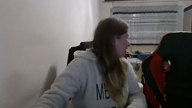 PeterAndJen online show from December 14, 2025, 8:14 pm