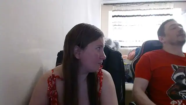 PeterAndJen online show from July 12, 2026, 5:25 pm