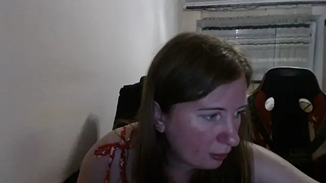 PeterAndJen online show from July 9, 2026, 7:57 pm