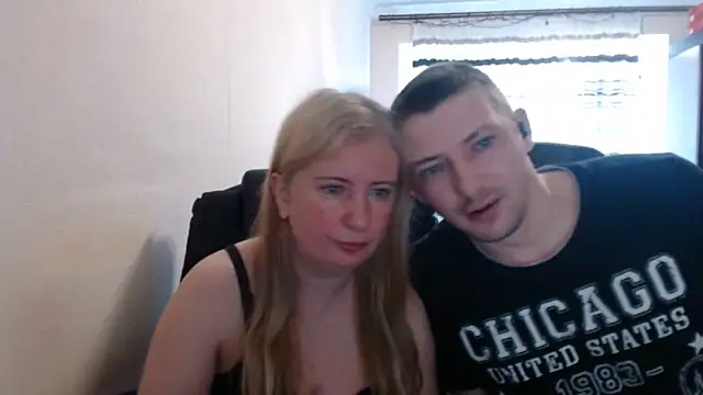 PeterAndJen online show from June 17, 2026, 6:13 am