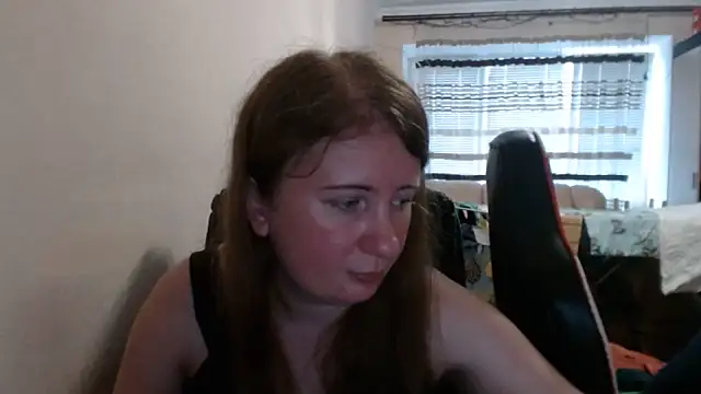 PeterAndJen online show from July 22, 2026, 5:37 pm