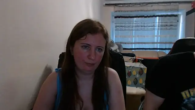 PeterAndJen online show from July 3, 2026, 5:41 pm