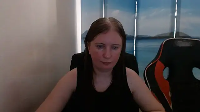 PeterAndJen online show from July 31, 2026, 5:32 pm