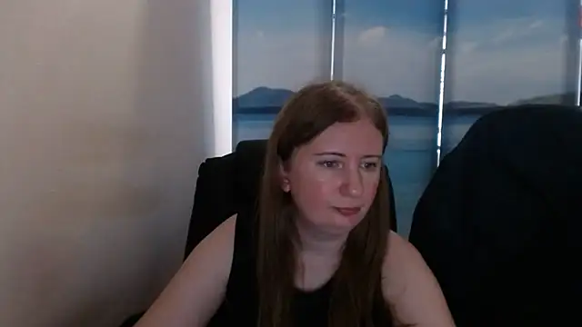 PeterAndJen online show from July 29, 2026, 5:12 pm
