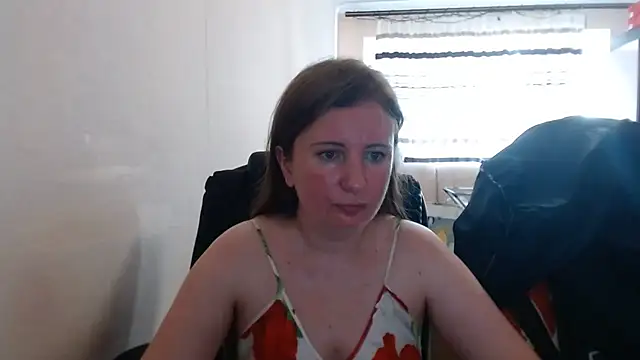 PeterAndJen online show from July 2, 2026, 5:30 pm