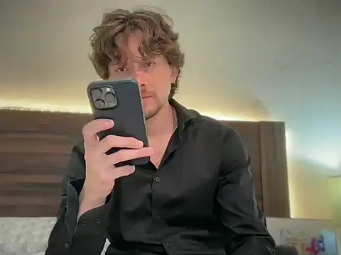 mcklister kinky feets online show from February 28, 2026, 6:29 pm