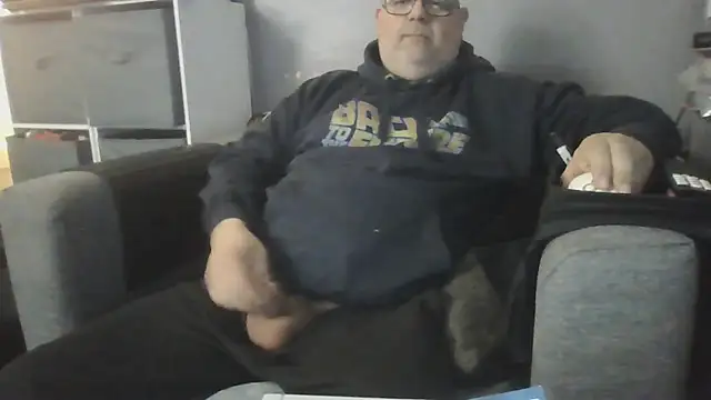 Naturistmale45 online show from April 30, 2026, 7:59 am