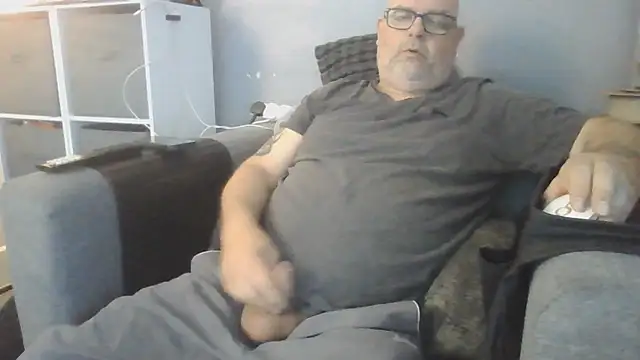 Naturistmale45 online show from July 20, 2026, 8:22 am