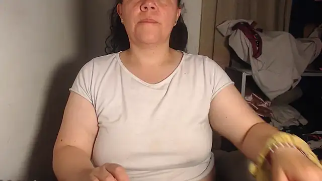 agathamiller01 online show from July 25, 2026, 2:41 am