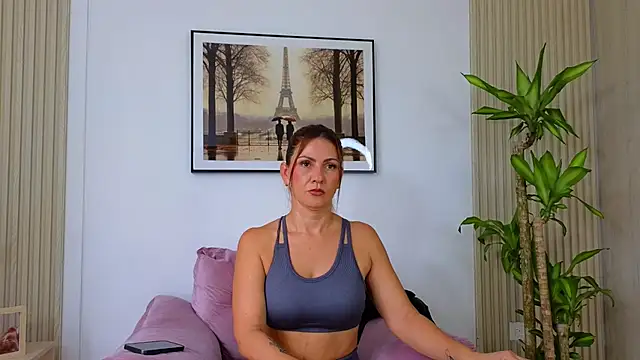 bella  adams online show from July 22, 2026, 9:17 pm