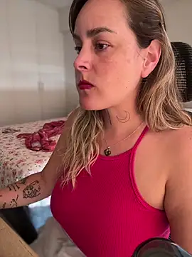 misslulipop online show from March 11, 2025, 8:20 pm